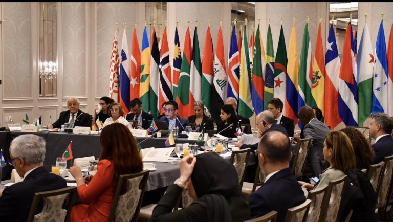 L’Espagne a officiellement démis de ses fonctions son ambassadrice en Israël.